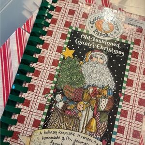 Gooseberry Patch County Farmhouse Christmas Book Lots of Ideas Final Sale